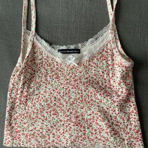 BRANDY MELVILLE TANK TOP